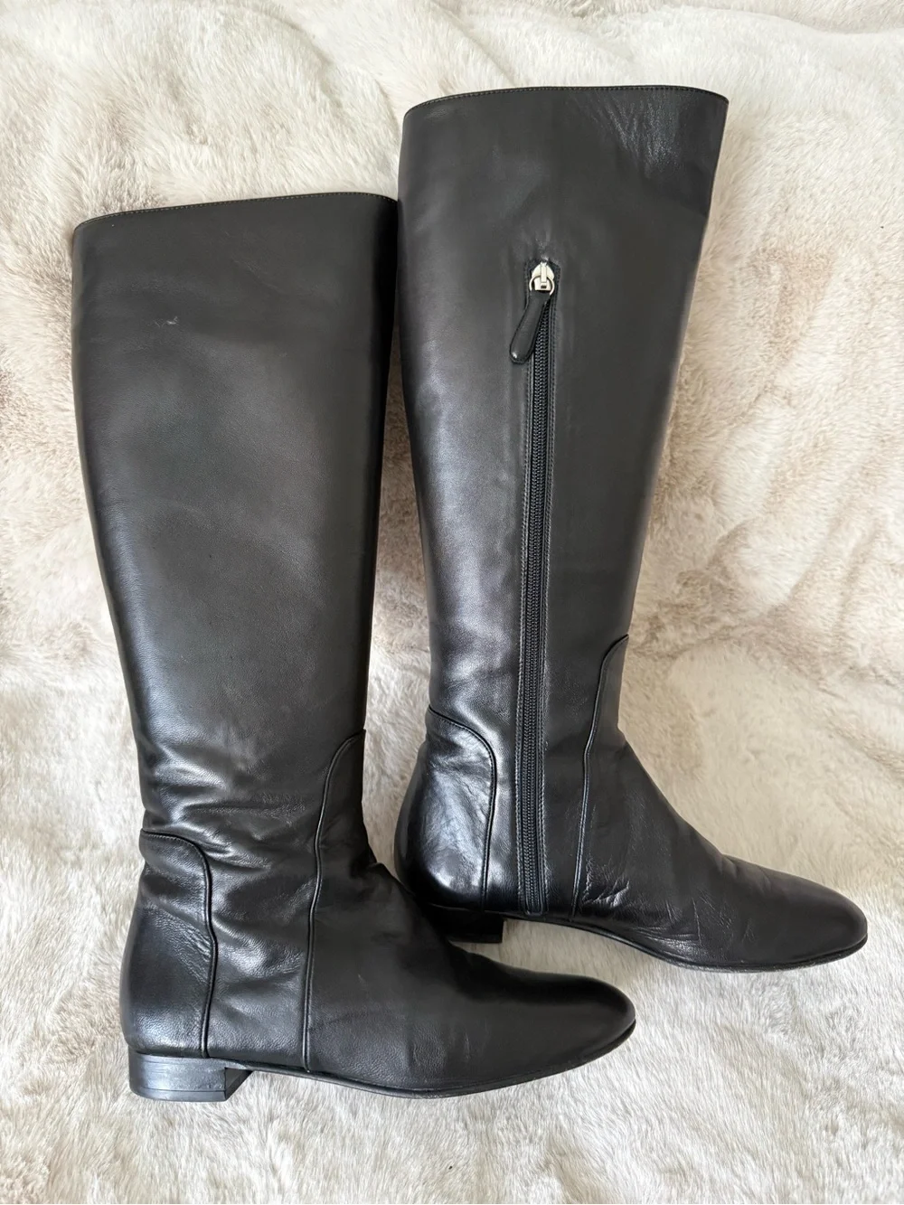 Worn once! Delman Black Nappa Leather Knee Hight Boots 7,5